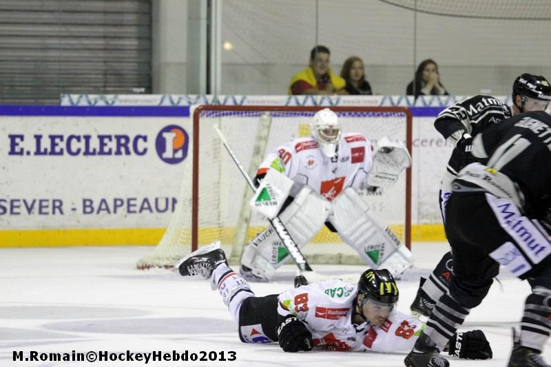 Rouen 5 - 4 Amiens 