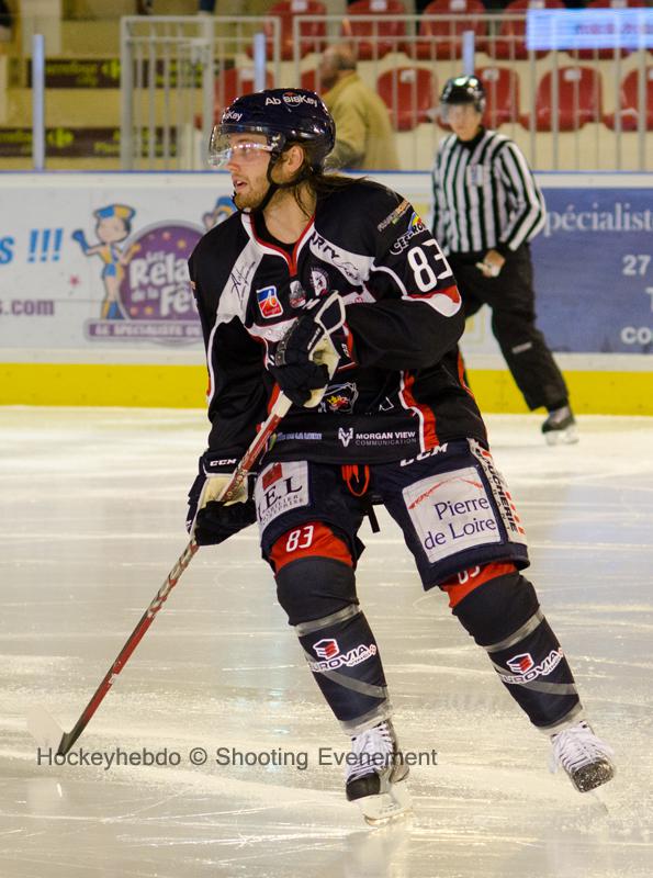 Angers  4 - 1 Brest 
