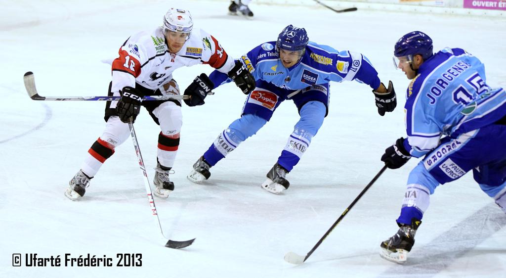Villard-de-Lans 1 - 4 Briançon 