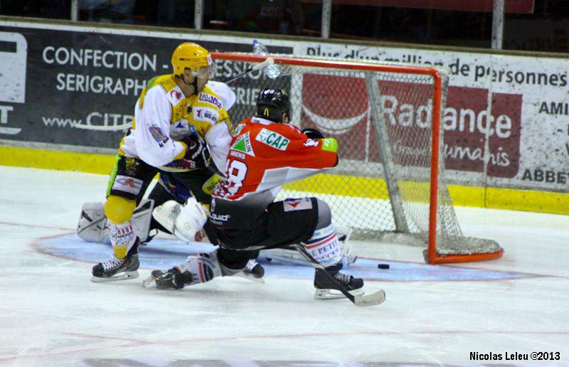Amiens  3 - 4 Strasbourg 