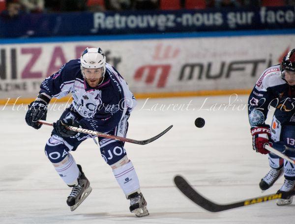 Grenoble  3 - 2 Epinal 