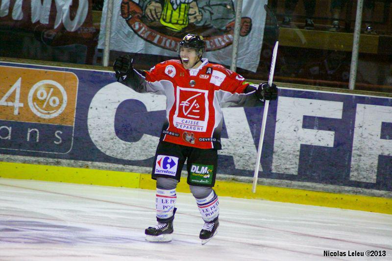 Amiens  6 - 8 Chamonix 