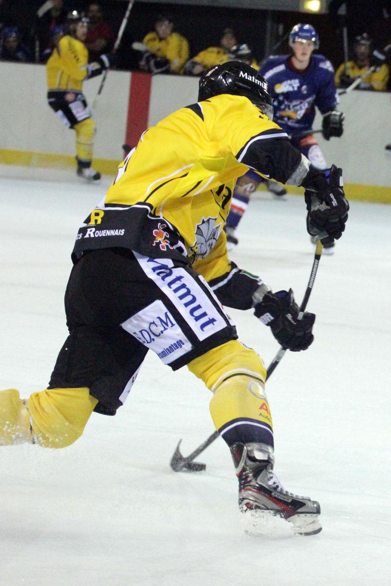 Brest  3 - 6 Rouen