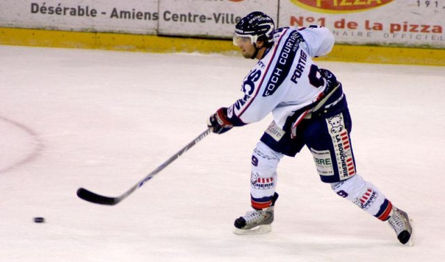 Photo hockey match Amiens  - Angers  le 25/11/2008