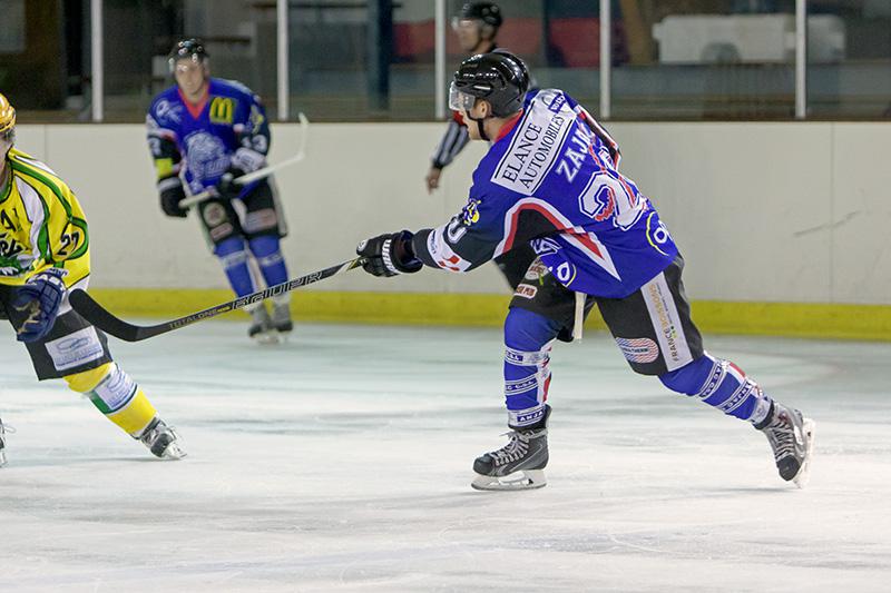 Viry-Châtillon 3 - 6 Compiègne