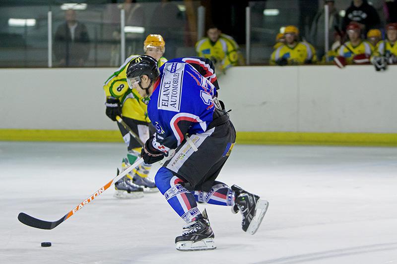 Viry-Châtillon 3 - 6 Compiègne