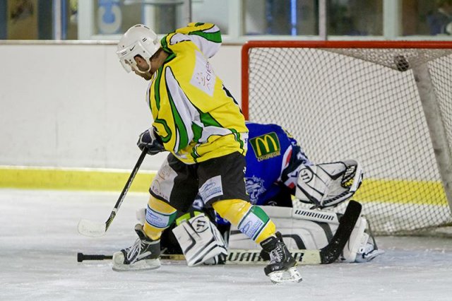 Photo hockey match Viry-Châtillon - Compiègne le 28/09/2013