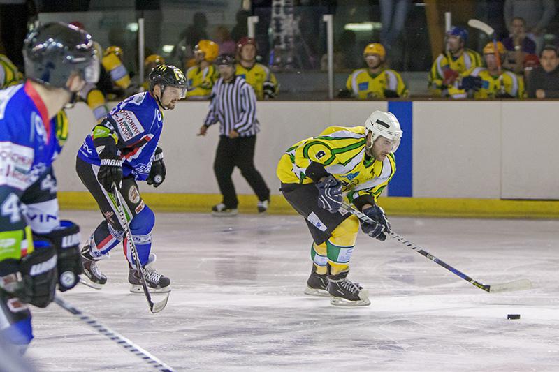 Viry-Châtillon 3 - 6 Compiègne