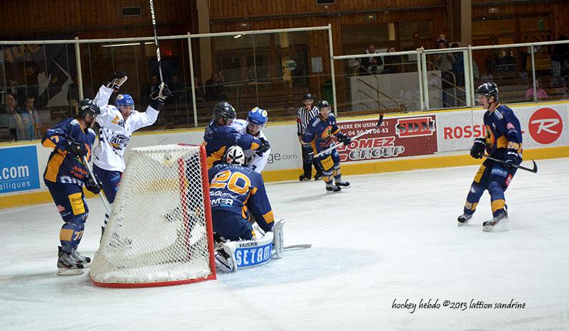 Chamonix  1 - 4 Brest 