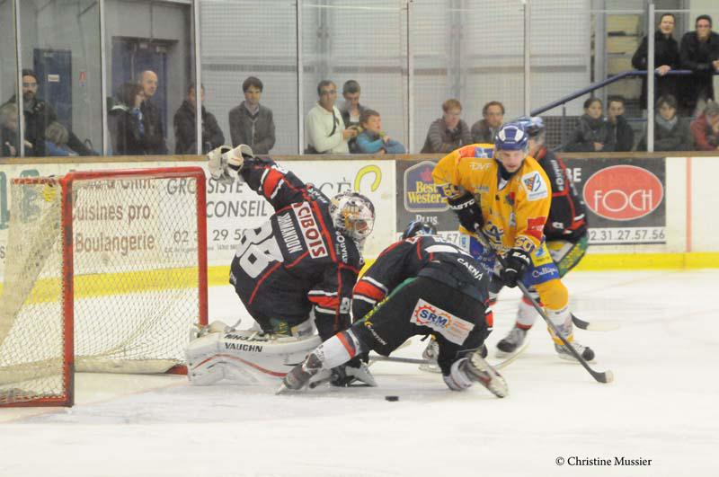 Caen  6 - 3 Dijon 