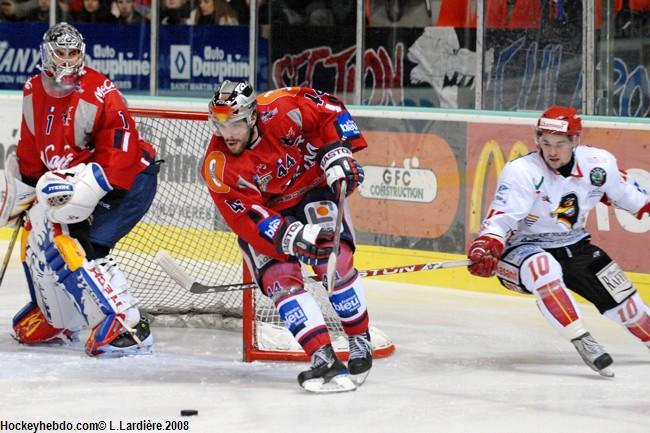 Grenoble  4 - 2 Morzine-Avoriaz