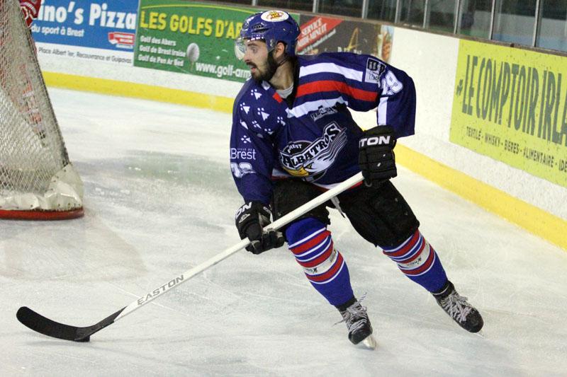 Brest II 0 - 0 Courbevoie II