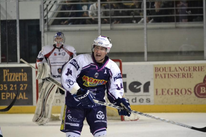 Epinal  3 - 4 Angers 