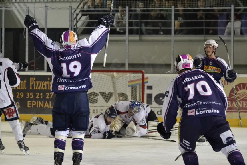 Epinal  3 - 4 Angers 