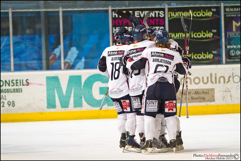 Epinal  3 - 4 Angers 