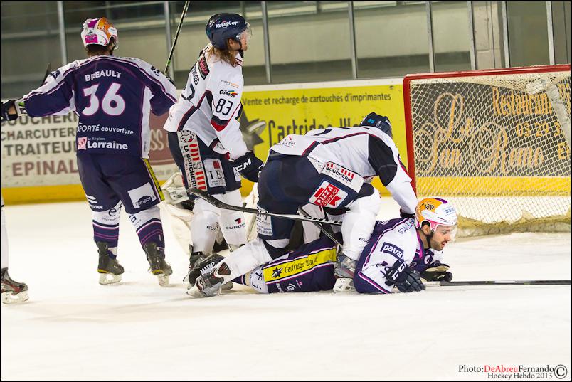 Epinal  3 - 4 Angers 