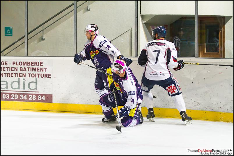 Epinal  3 - 4 Angers 