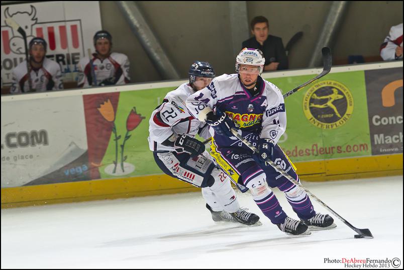 Epinal  3 - 4 Angers 
