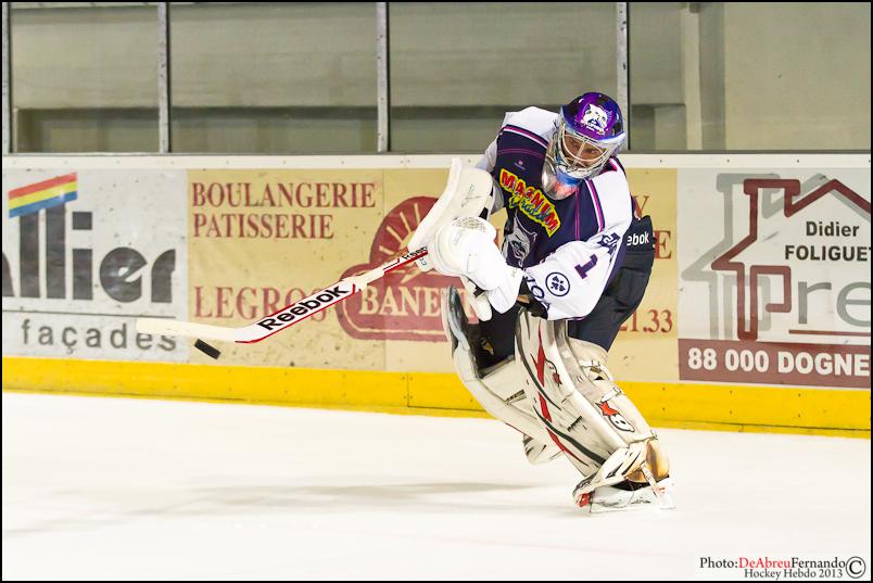 Epinal  3 - 4 Angers 