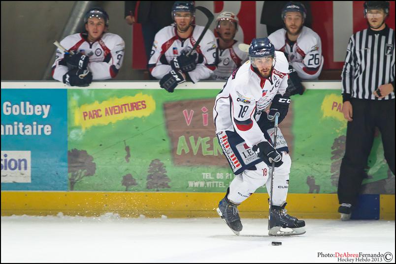 Epinal  3 - 4 Angers 