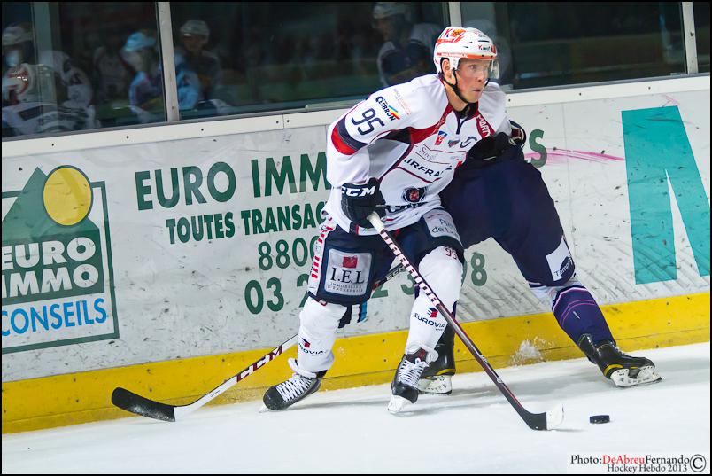 Epinal  3 - 4 Angers 