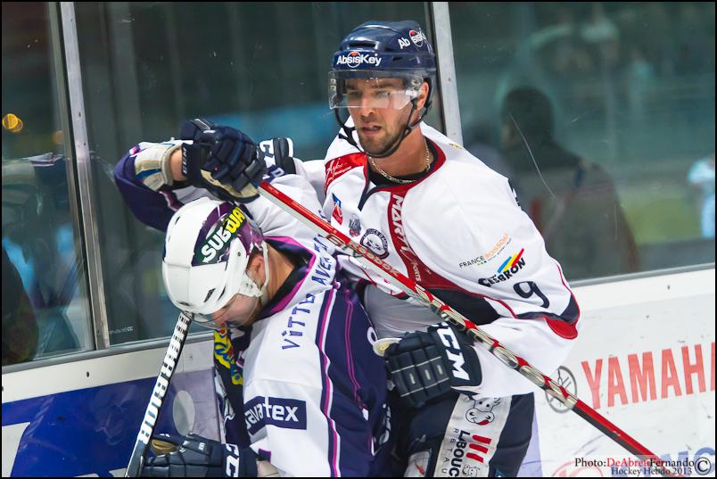 Epinal  3 - 4 Angers 