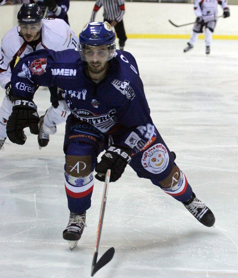 Brest  2 - 4 Angers 