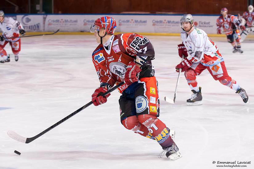 Lyon 11 - 2 Annecy