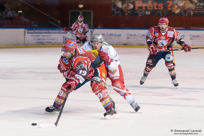 Lyon 11 - 2 Annecy