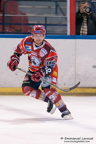 Lyon 11 - 2 Annecy