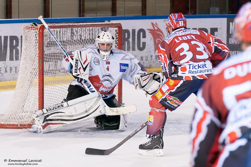 Lyon 11 - 2 Annecy