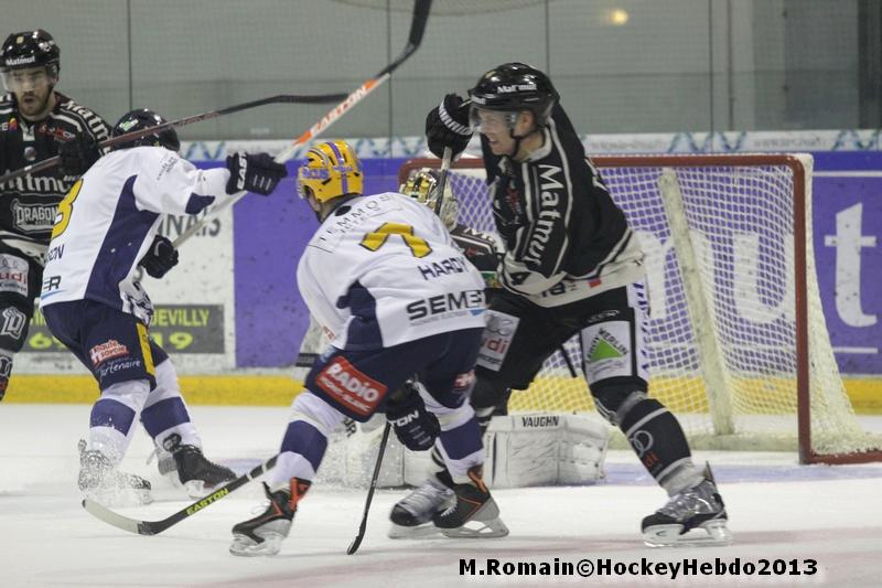 Rouen 5 - 2 Chamonix 