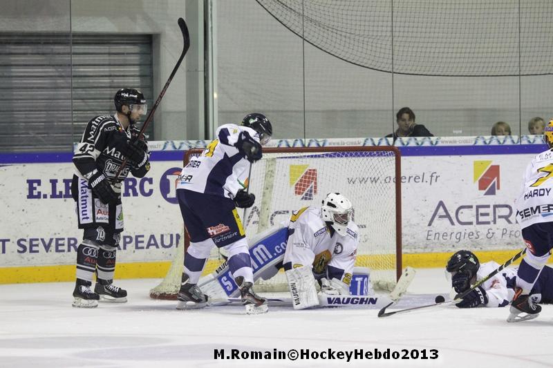 Rouen 5 - 2 Chamonix 
