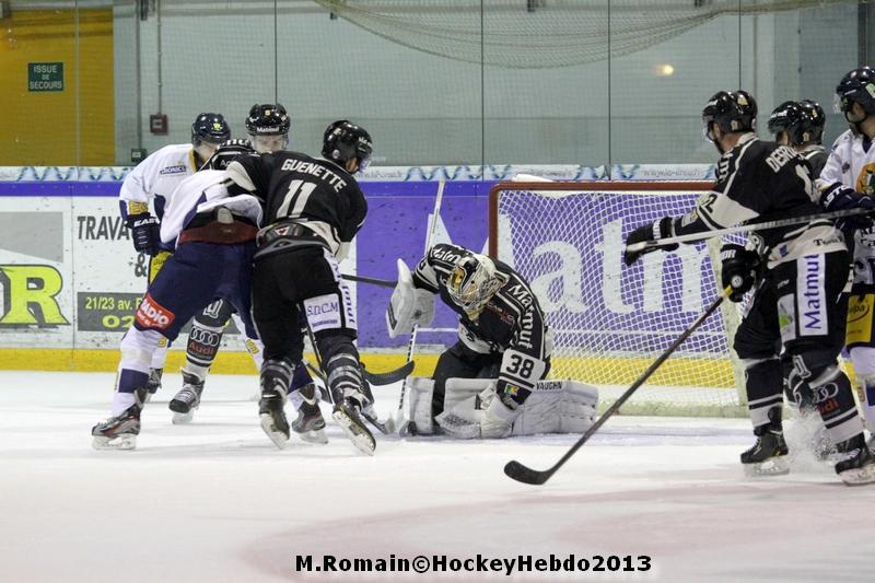 Rouen 5 - 2 Chamonix 