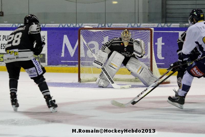 Rouen 5 - 2 Chamonix 