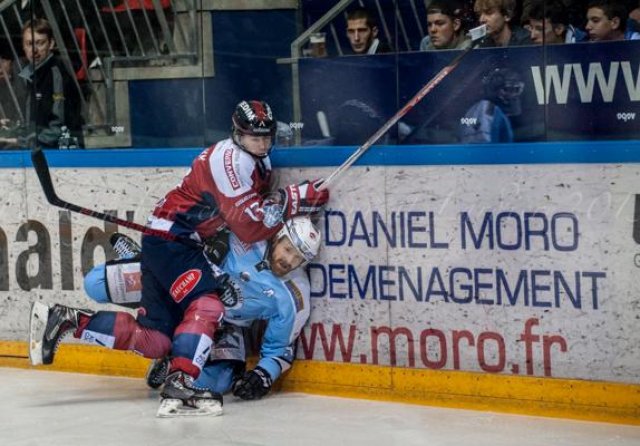 Photo hockey match Grenoble  - Briançon  le 08/10/2013