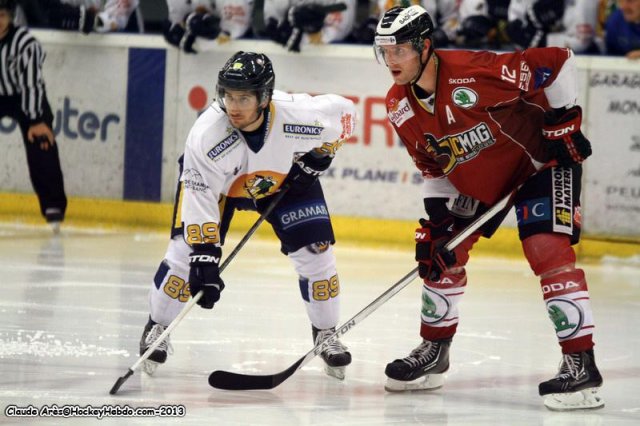 Photo hockey match Morzine-Avoriaz - Chamonix  le 12/10/2013