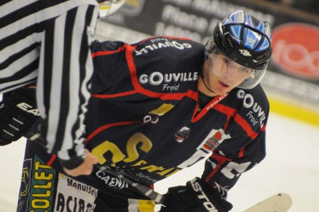 Photo hockey match Caen  - Angers  le 12/10/2013