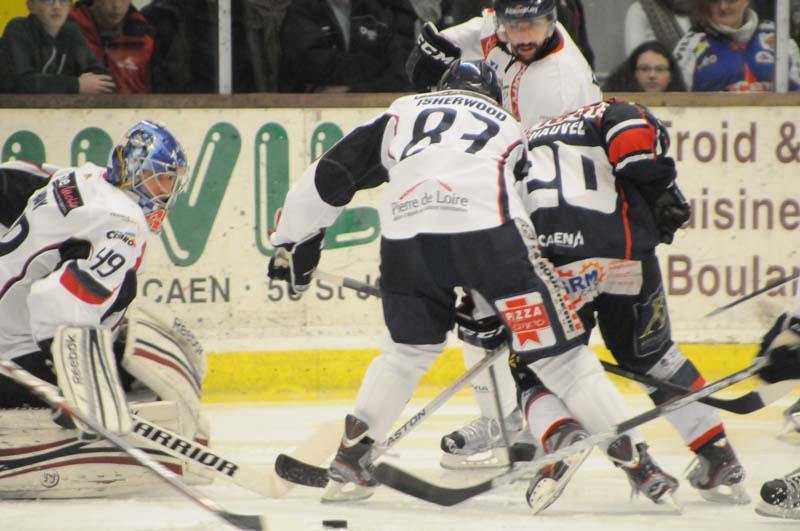 Caen  3 - 4 Angers 