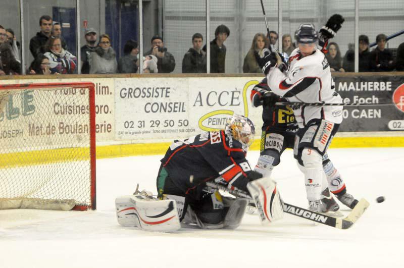 Caen  3 - 4 Angers 