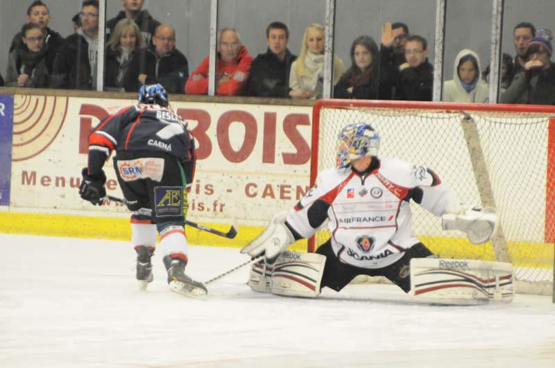 Caen  3 - 4 Angers 
