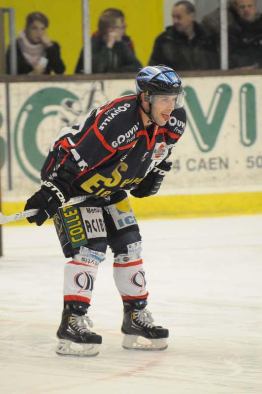 Caen  3 - 4 Angers 