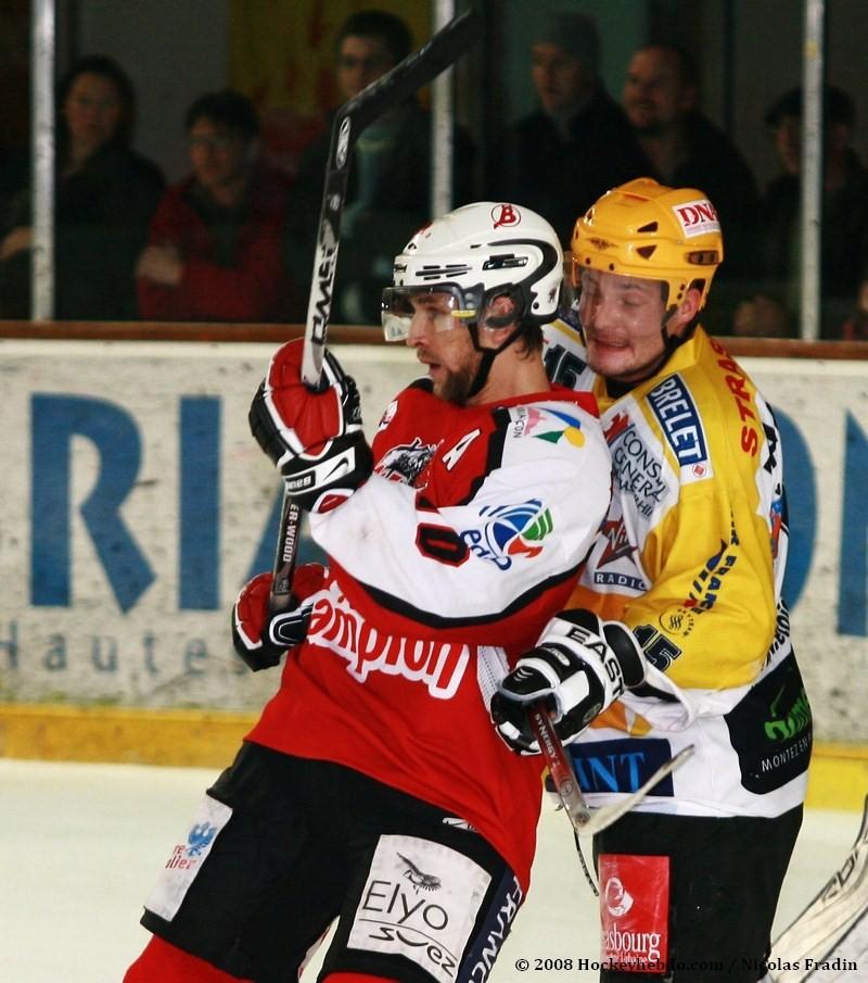 Briançon  8 - 1 Strasbourg 