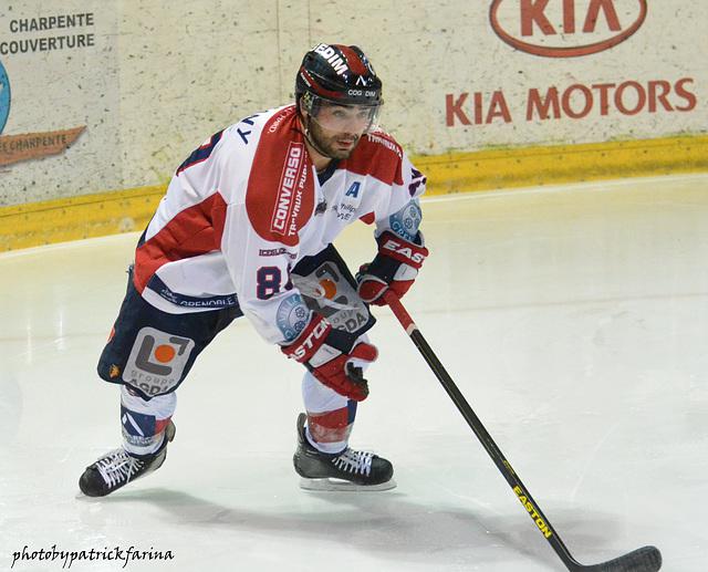 Briançon  3 - 7 Grenoble 