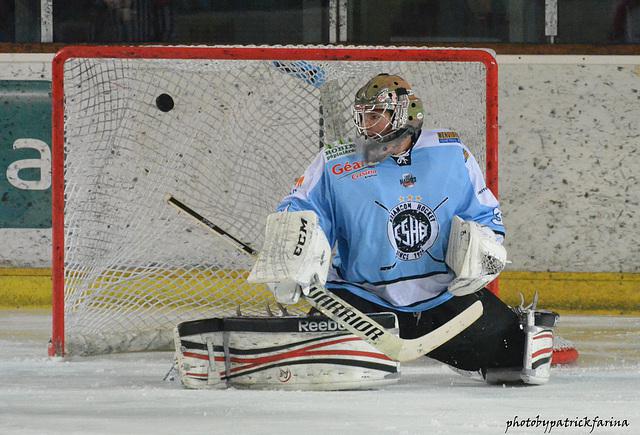 Briançon  3 - 7 Grenoble 
