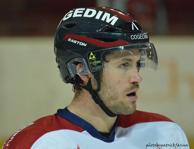 Briançon  3 - 7 Grenoble 