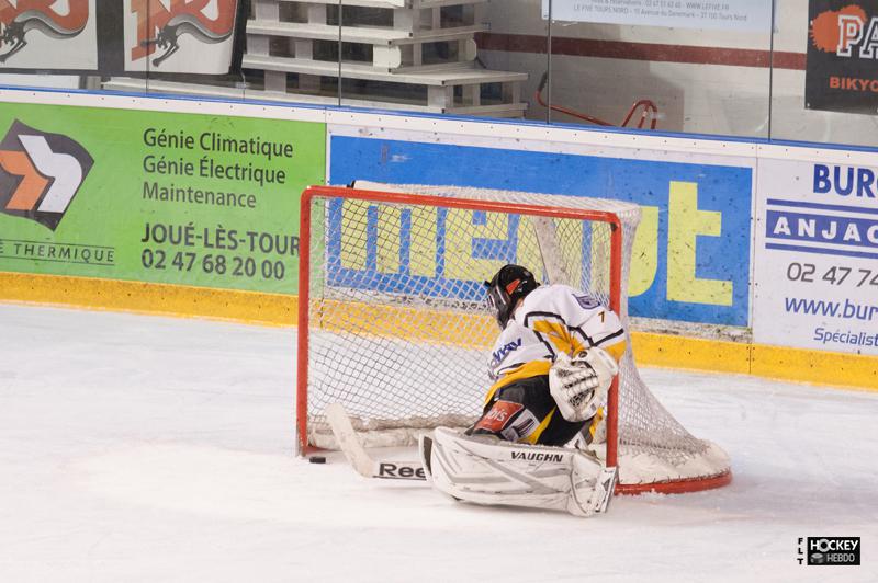 Tours  10 - 0 Strasbourg II