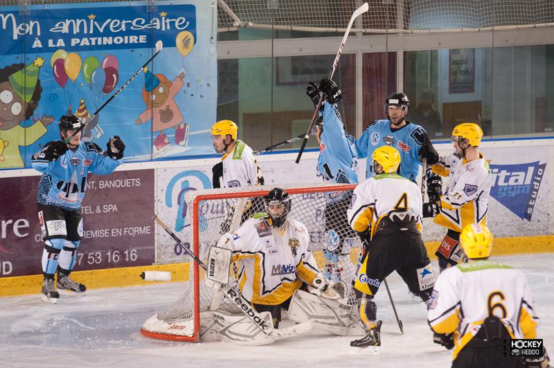 Tours  10 - 0 Strasbourg II