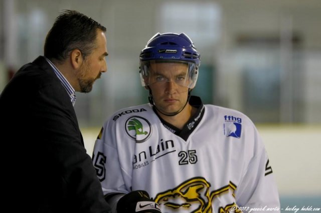 Photo hockey match Clermont-Ferrand II - Chambéry II le 19/10/2013