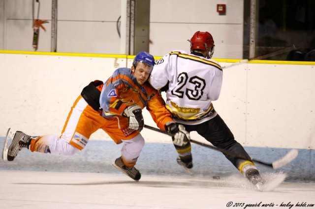 Photo hockey match Clermont-Ferrand II - Chambéry II le 19/10/2013